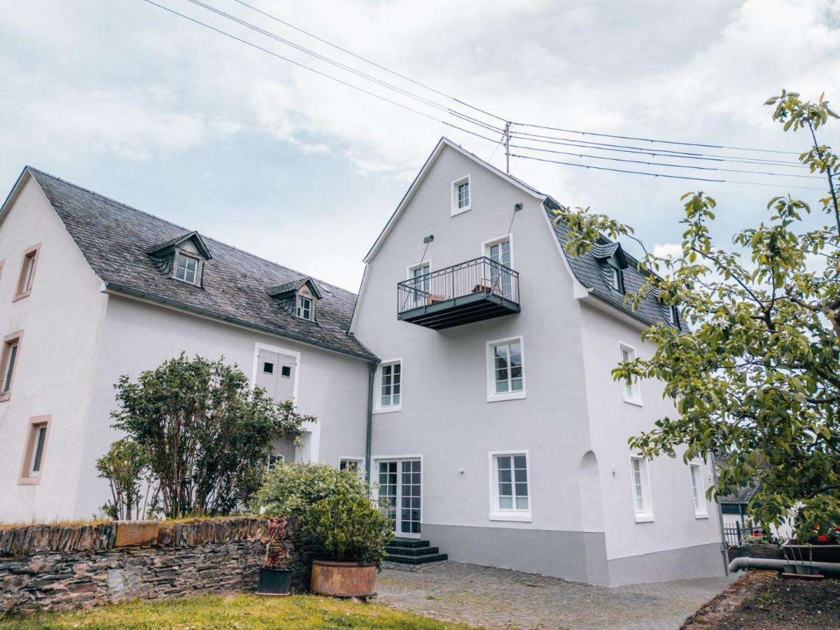Lösnich Gut Foersterlay - Exklusive Boutique Apartments Im Historischen Winzerhaus Direkt An Der Mosel מראה חיצוני תמונה